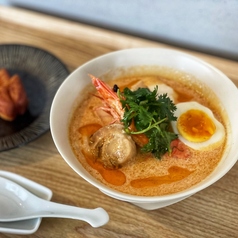 【ランチタイム】10:30～17:00(ラストオーダー16:50)