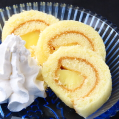 西通りプリンのロールケーキ