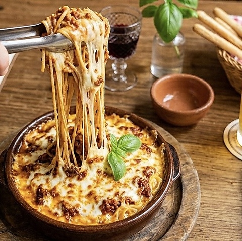 【朝5時まで営業】クローチェ名物　とろーりとろけるミートボルケーノパスタ♪