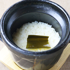 おでん出汁で炊いた土鍋ごはん