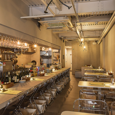 HITO TO HITO ヒトトヒトの雰囲気1