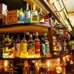 デートや女子会に最適なカウンター席です。職人の技を目の前で楽しむことができる特等席◎