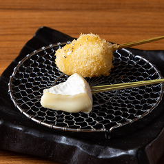 カマンベールチーズハニーペッパー