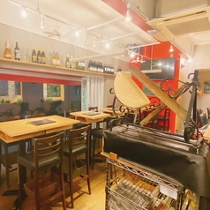 湯島 ワンズラクレット 世界のチーズ酒場の雰囲気1