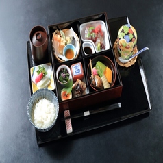 ご家族やビジネスに！多彩な味を楽しめる至福の御膳