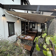 店主がこだわりの緑が沢山！