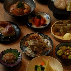 串と小皿　だいえんのコース写真