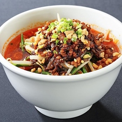 四川風担々麺