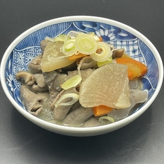 大釜炊きの もつ煮込み　小