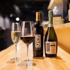 炭火焼鳥とWINE TORIBU 沖縄店の特集写真