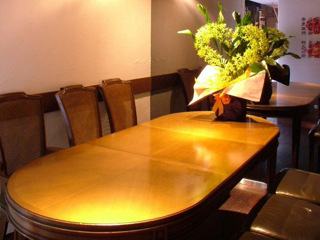 落ち着きある店内で絶品中華をゆったり楽しめます！