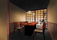 ゆったりと広い空間で、最大8名様まで可能なお席です！和の雰囲気を感じる落ち着いた雰囲気の中で、特別なひとときをお楽しみください！【銀座＆新橋徒歩5分】アクセスも良く、会社宴会や飲み会にもおすすめです◎各種コースのご用意もございますので、様々なシーンでご利用いただけます♪