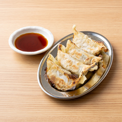 肉汁鉄板餃子 (4個)