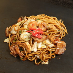 ミックス(豚・イカ・エビ)焼きそば