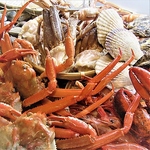 3時間食べ飲み放題4999円税込◎食べ放題には含まれませんが、2名様で釜茹で紅ずわい四肩が付きます♪