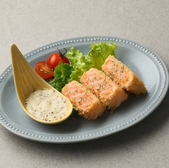 サーモンレアカツ