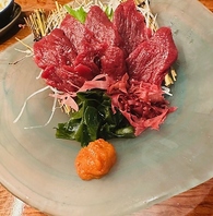 「料理のこだわり ― 福島県産 馬刺し」