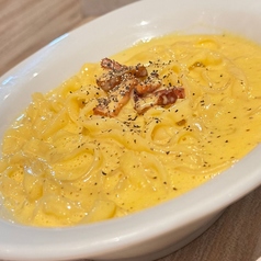 フェットチーネカルボナーラ