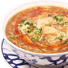 フカヒレ入りサンラータン麺