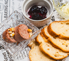 レバーペーストとブルーベリージャム&蜂蜜