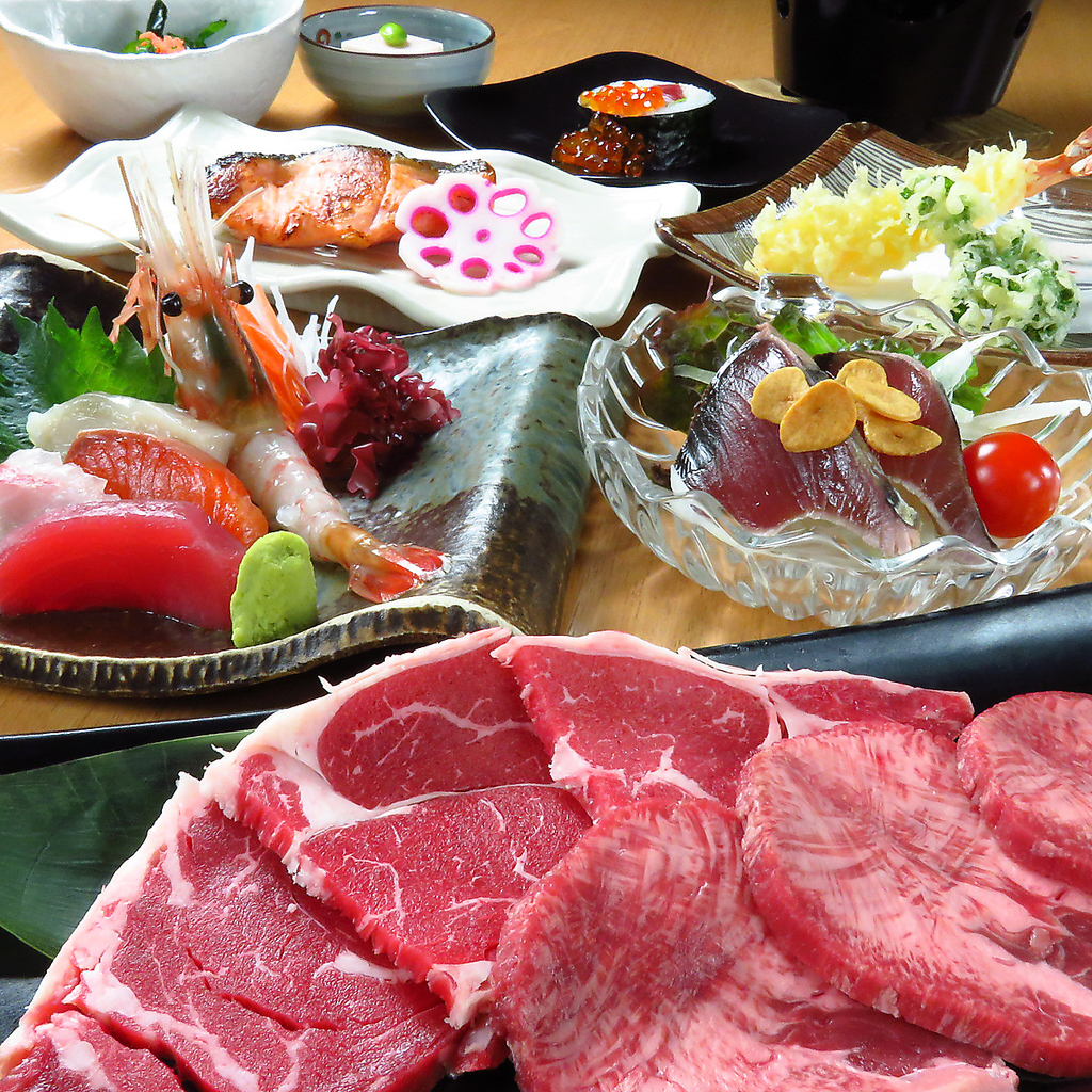 おもてなしコース。1番人気のこのコースは量的にも大満足!!銘々盛りでご提供します。