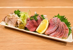 肉刺し3種盛り合わせ