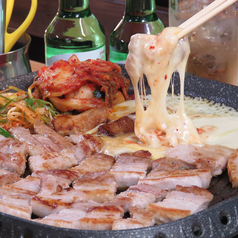韓国料理 食べ飲み放題居酒屋 とみまるの特集写真