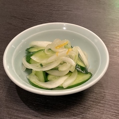 新玉ねぎと胡瓜の浅漬け