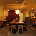 天ぷらとワインぶどうの花 敷島ビル店の雰囲気1