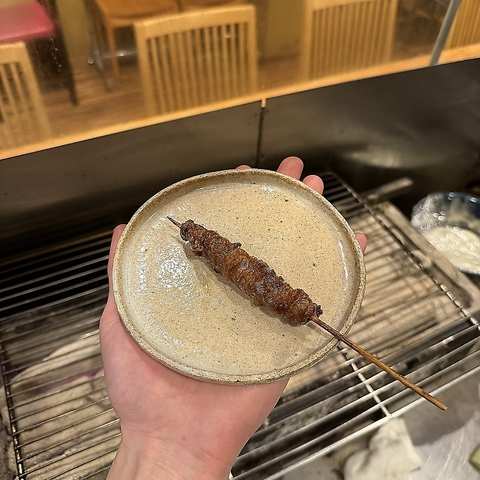 【看板MENU】独特のパリパリ感がヤミツキに！みつます特製『ぐる皮』　の写真