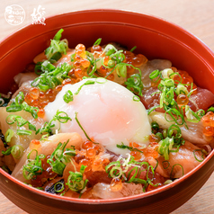 海鮮漬け丼