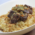 料理メニュー写真 肉盛ガーリックライス