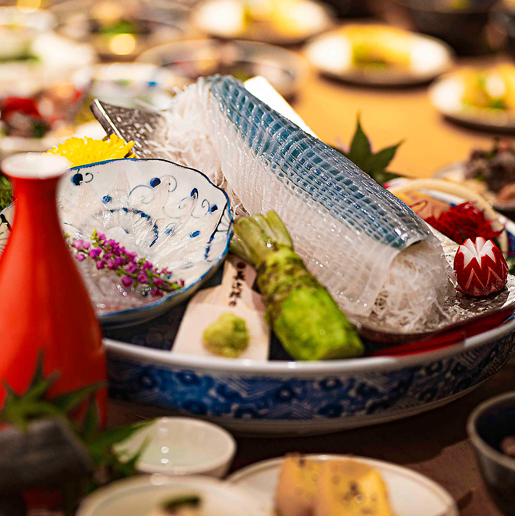 【呼子直送のイカ】博多名物のヤリイカは佐賀県呼子の海より直送でお届け。ご注文後に捌く新鮮さ。