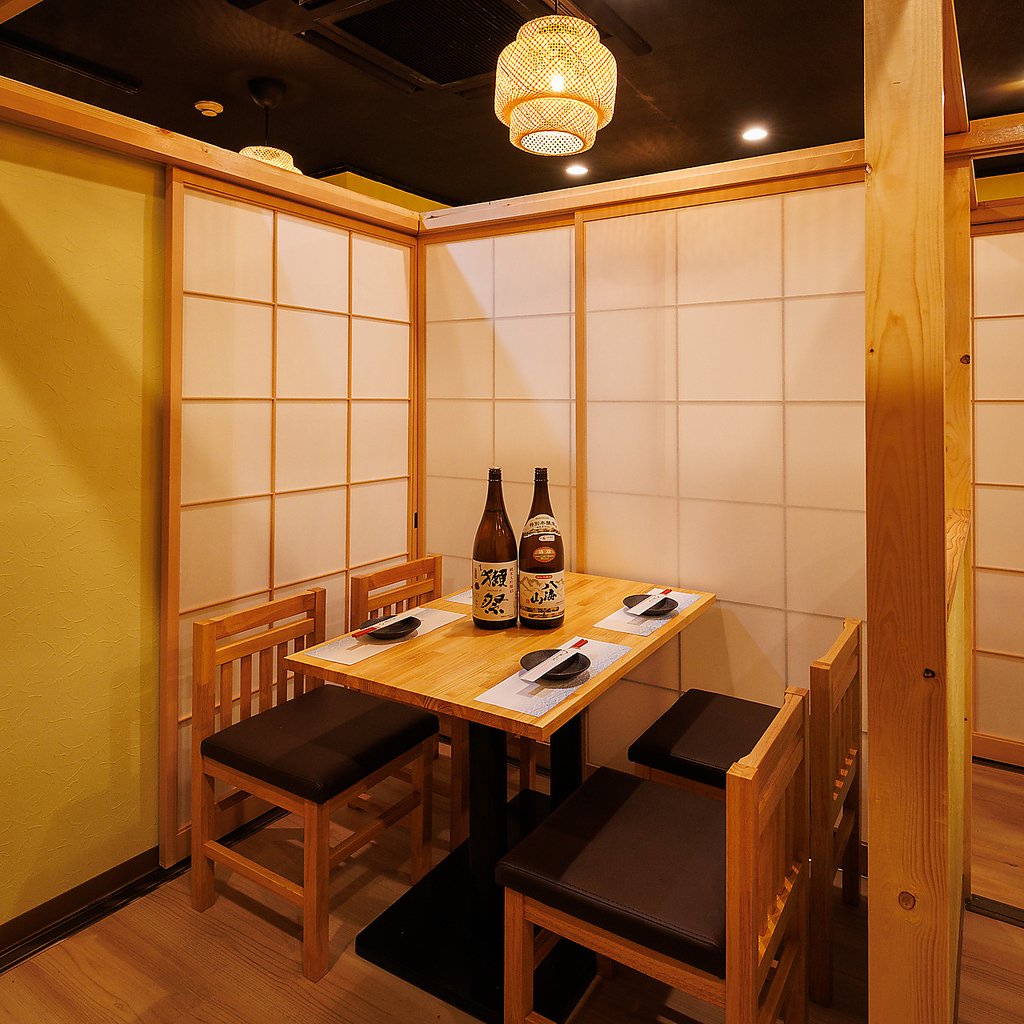 【大宮駅徒歩3分】鮮度にこだわる海鮮と炉端焼きが自慢の個室居酒屋