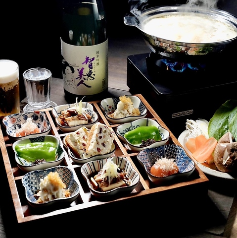 旨味溢れる地鶏と大分の地酒で至福のひと時♪個室やカウンターなど多彩な席で楽しむ夜