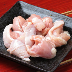 飼料にすだちを与えた珍しい鶏のモモ肉を使用◎の写真