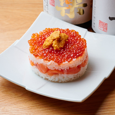 極みユッケ雲丹いくらミルフィーユ