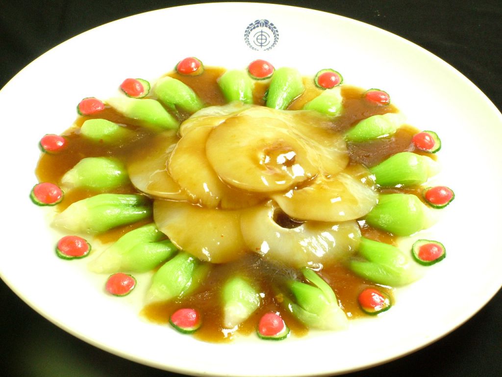 「フカヒレの姿煮」やはま亭オリジナル中華などここでしか食べられない料理たち！