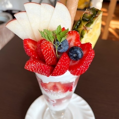 いちごICHIJYU FRUIT CAFE 鶴橋店の特集写真