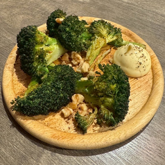 やみつき!フライドブロッコリー