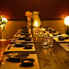 部署の飲み会や親睦会に最適な広さの個室です。ビジネスシーンの接待にも安心してご利用いただけます。