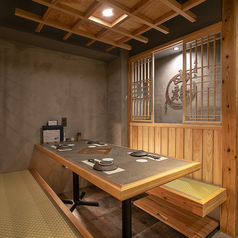 炭火焼鳥　山鶏　赤坂店の特集写真