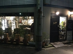 愛媛バル Anonimo アノーニモの雰囲気3