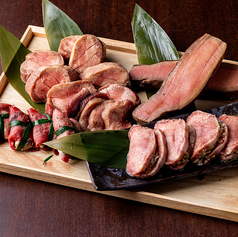 RAKUGAKI ラクガキ tongue&oyster GRILLの特集写真