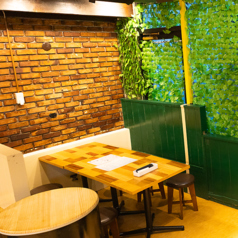 【BOX席】4～10名掛けは１卓ご用意！