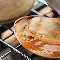 香ばしい炭の香りが楽しめる炭火焼きメニュー！