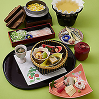 各種宴会に◎季節のコース料理が味わえます！