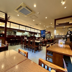 八丈島郷土料理 源八船頭 小岩高架下店の雰囲気1