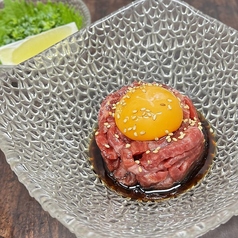 和牛炙りユッケ