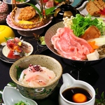 コース料理は飲み放題付で5000円～ご準備しております。旬の素材を存分にお楽しみください。
